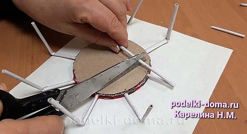 Новогодние поделки из бумажной лозы Новогодние поделки из бумажной лозы