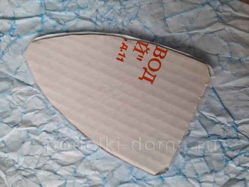 Лодочка-конфетница из бумажной лозы Лодочка-конфетница из бумажной лозы