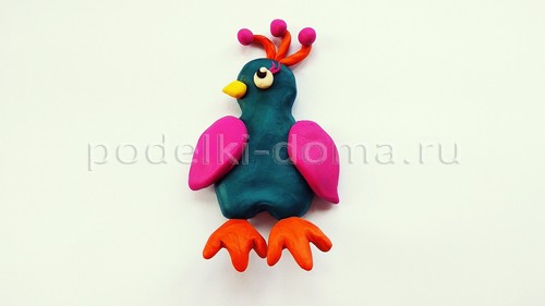 «Павлин» — аппликация из природного материала