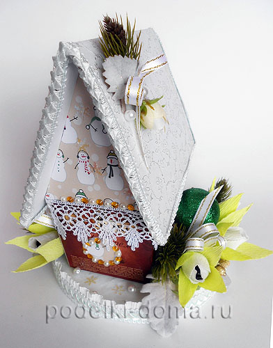 Домик и окошко — поделки из веточек