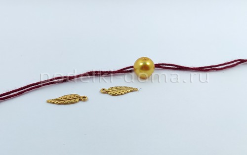 Как сплести браслеты из шнуров и нитей