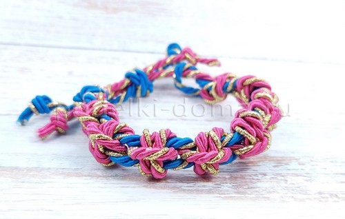 Как сплести браслеты из шнуров и нитей