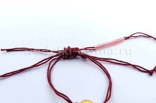 Как сплести браслеты из шнуров и нитей