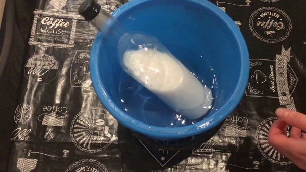 Способы, которые помогут легко отмыть стеклянные банки от этикеток и клея Способы, которые помогут легко отмыть стеклянные банки от этикеток и клея