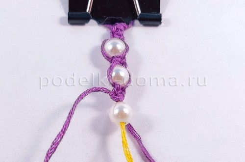 Как сплести браслеты из шнуров и нитей
