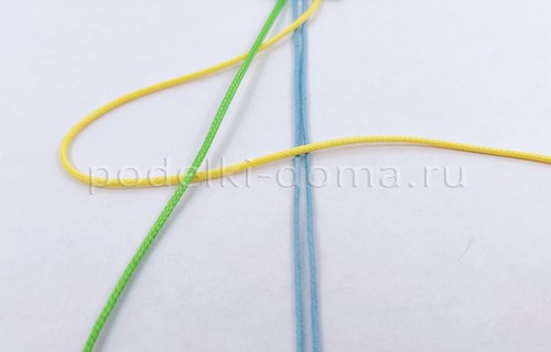 Как сплести браслеты из шнуров и нитей