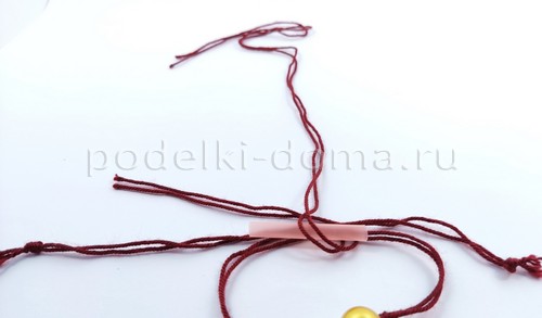 Как сплести браслеты из шнуров и нитей