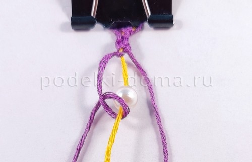 Как сплести браслеты из шнуров и нитей