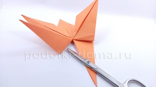 Кленовый лист из бумаги, оригами
