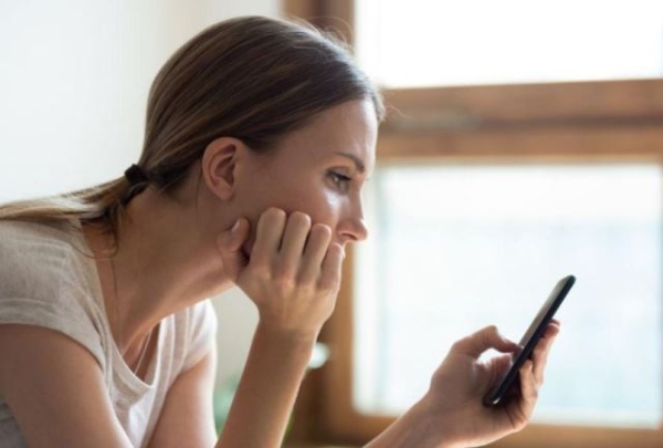 Как продлить срок действия зарядки мобильного телефона и когда она может навредить ему