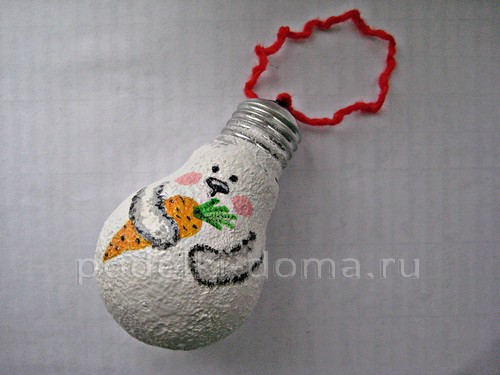 Игрушка на ёлку «Заяц» из лампочки