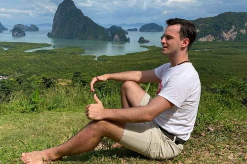 «$3 тыс. в худшем случае». Уехавший в Таиланд IT-специалист — о работе, жилье и отношении к русским 