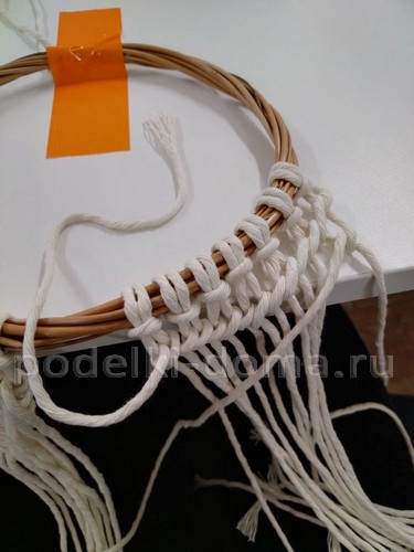 Ангел в технике макраме