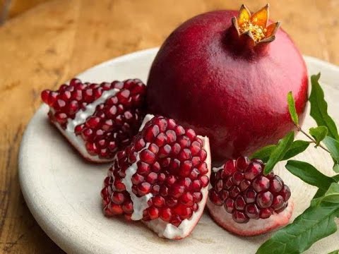 Быстро и просто: 3 проверенных способа чистки граната