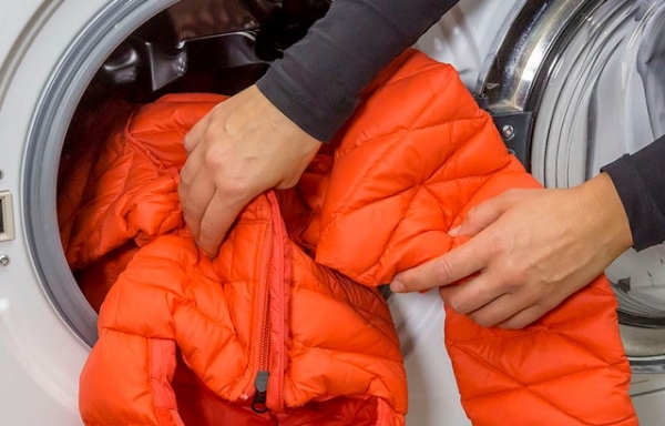Если сбился пух в зимнем пуховике: как исправить ситуацию Если сбился пух в зимнем пуховике: как исправить ситуацию