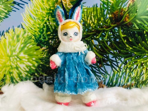 Ёлочная игрушка Зайка в технике ватного папье-маше Ёлочная игрушка Зайка в технике ватного папье-маше