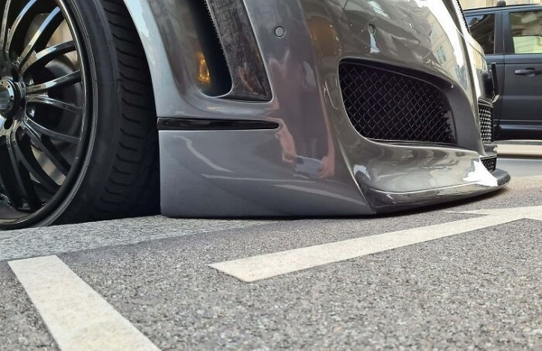 За момент до трагедии: на фото показали случаи невероятного везения