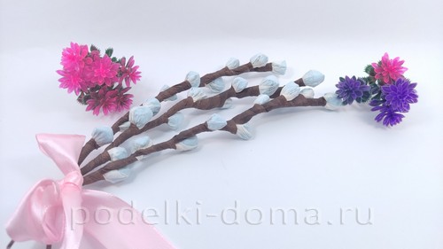 Аппликация «Верба» из пластилина