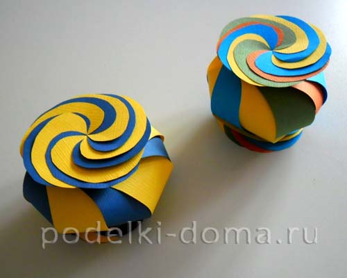 Как сделать вертушку из бумаги Как сделать вертушку из бумаги