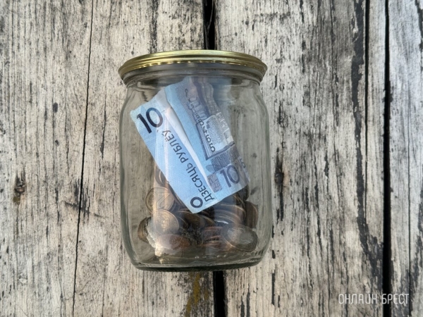 Появилась вакансия с зарплатой в 10 000 рублей. Кому готовы столько платить? Появилась вакансия с зарплатой в 10 000 рублей. Кому готовы столько платить?