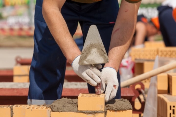 Сколько зарабатывают строители в Беларуси Сколько зарабатывают строители в Беларуси