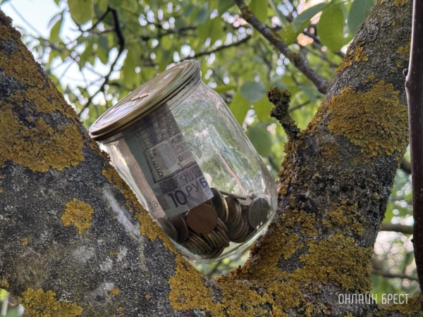 В Беларуси появилась вакансия с зарплатой 72,6 рубля в месяц В Беларуси появилась вакансия с зарплатой 72,6 рубля в месяц